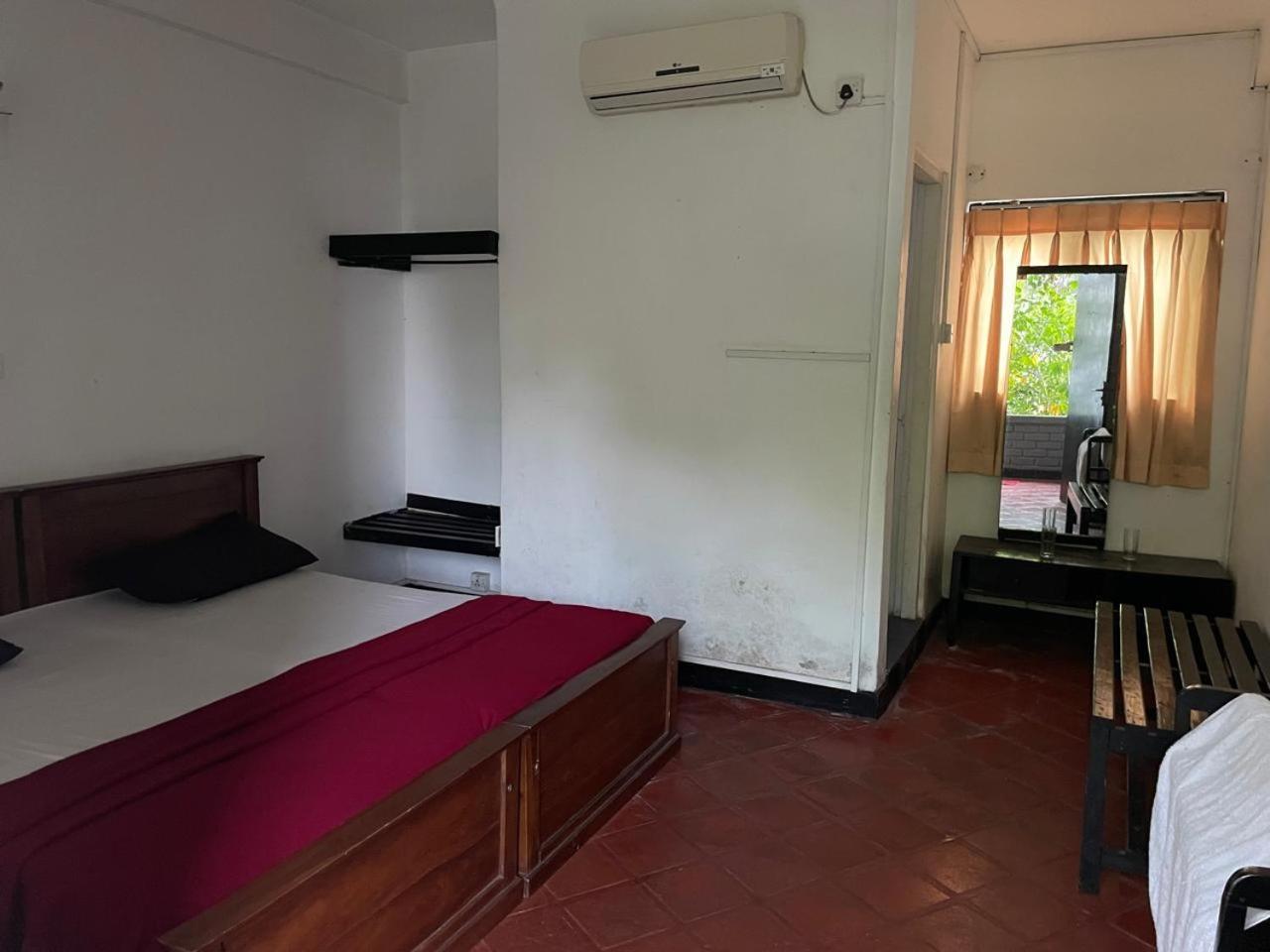 Kandy Gem Inn Blue Hotel Экстерьер фото